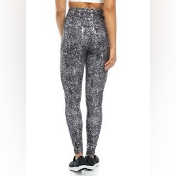 ZELOS SALE! Any 2 ZELOS $20! Black Snake Patterned Leggings, Size 1X NWT - Picture 2 of 14